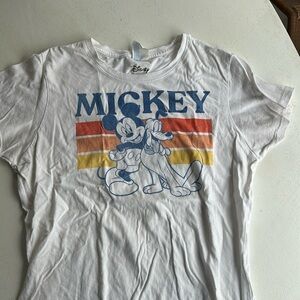 disney-mickey shirt